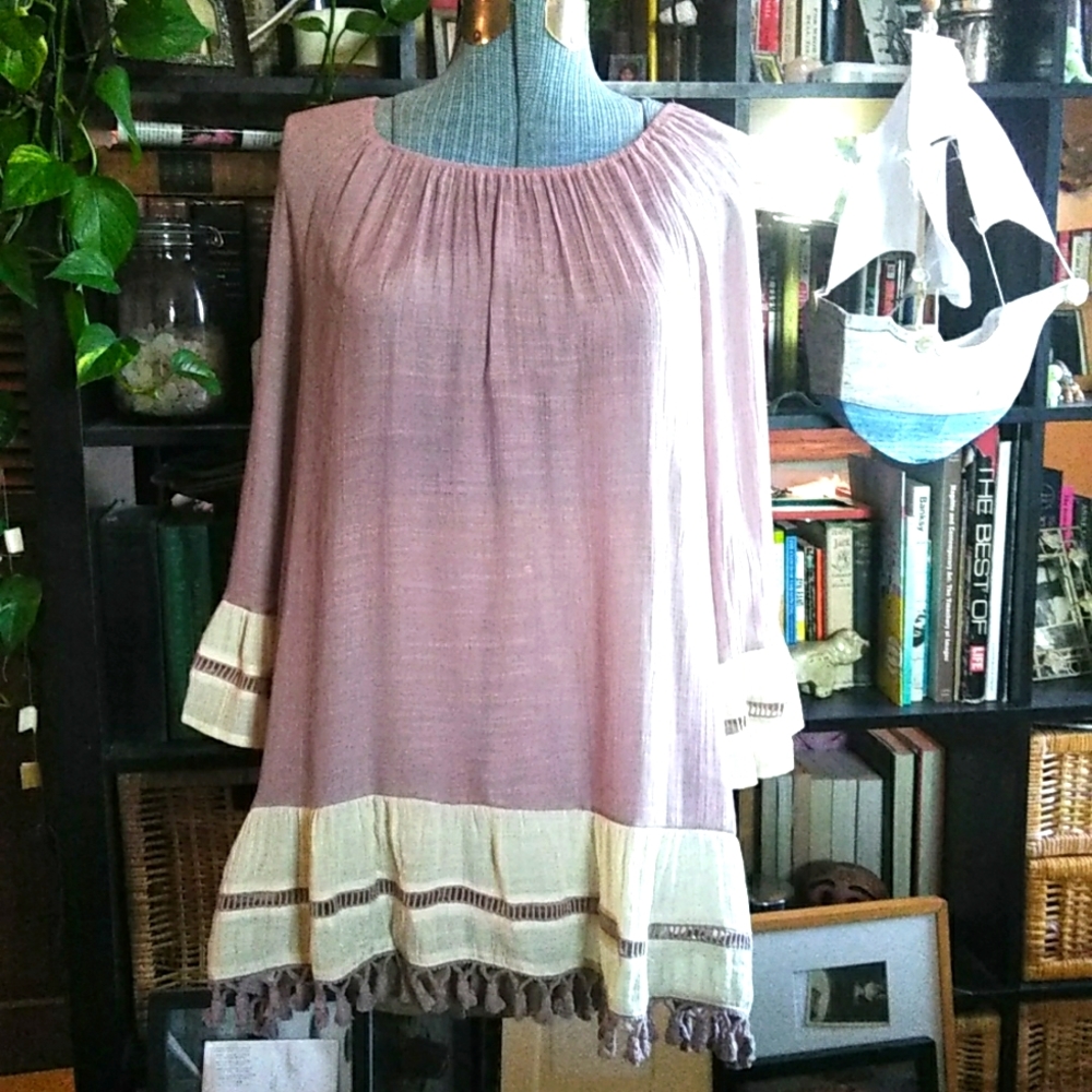 EUC- Anthropologie lavender fringed tunic